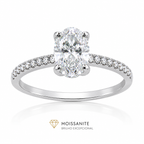 Anel Emy Prata 925 Solitário Oval  com Moissanite Cravejada