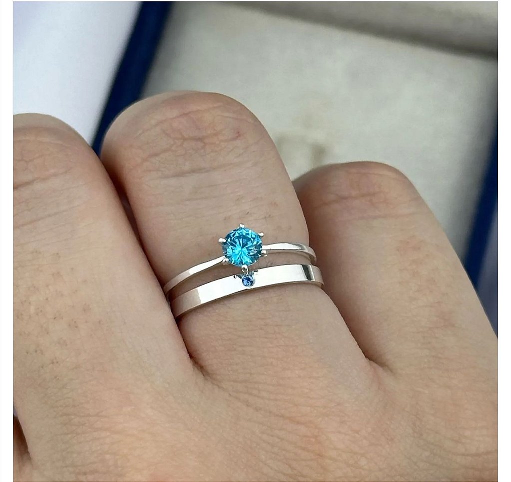 Par de Alianças de Prata de Namoro com Pedra Azul (BB)  Gravação Grátis